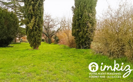 Vente
Maison + dépendances + terrain