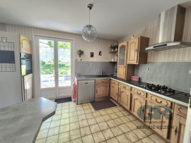 
                                                                                        Vente
                                                                                         Maison d'habitation individuelle