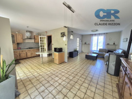 
                                                                                        Vente
                                                                                         Maison d'habitation individuelle
