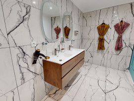 
                                                                                        Vente
                                                                                         Maison D'Hôtes 200m2 - Jardin Public