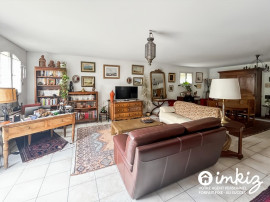 
                                                                                        Vente
                                                                                         Maison en pierre 4 pièces + dépendances