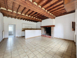 
                                                                                        Vente
                                                                                         Maison en pierre à vendre entre Saint-Lô et Coutances   Calm