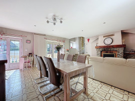 
                                                                                        Vente
                                                                                         Maison en pierre - proche CONDE SUR VIRE et SAINT-LO