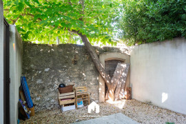 Location
MAISON ENDOUME