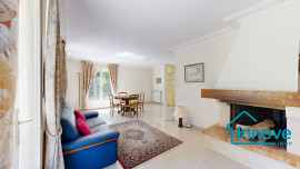 
                                                                                        Vente
                                                                                         maison familiale - 142 m² - 4 chambres