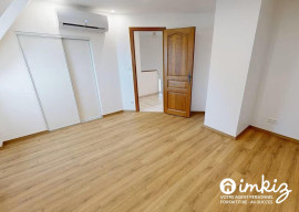 
                                                                                        Vente
                                                                                         Maison familiale -155 m²- DPE A - sous sol complet