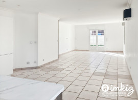 
                                                                                        Vente
                                                                                         Maison familiale -155 m²- DPE A - sous sol complet