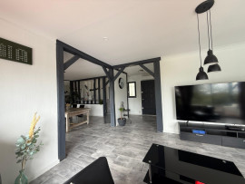 
                                                                                        Vente
                                                                                         Maison familiale 183 m2 et studio indépendant