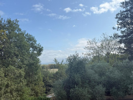 
                                                                                        Vente
                                                                                         Maison familiale 183 m2 et studio indépendant