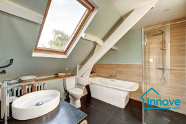 
                                                                                        Vente
                                                                                         MAISON FAMILIALE - 203 m²-7 chambres