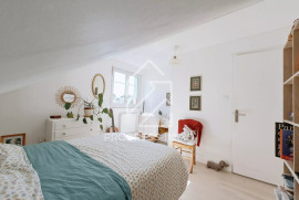 
                                                                                        Vente
                                                                                         Maison familiale 5 chambres, 140m² sur 398m²