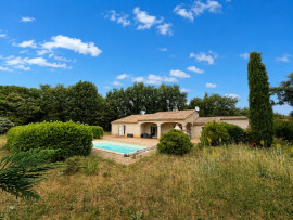 
                                                                                        Vente
                                                                                         Maison Familiale 5 chambres avec Piscine