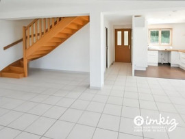 Vente
                                                                                Maison familiale 5 pièces 109 m²