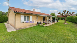 Vente
Maison familiale 5 pièces 113 m² de plain-pied.