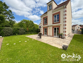 
                                                                                        Vente
                                                                                         Maison familiale 5 pièces aux Jardins de Nandy