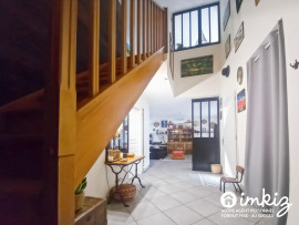 
                                                                                        Vente
                                                                                         Maison familiale 5 pièces avec piscine