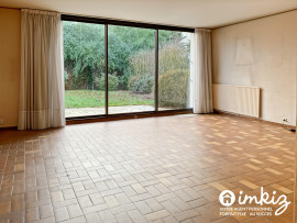 
                                                                                        Vente
                                                                                         Maison familiale 5 pièces - quartier très calme