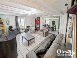 
                                                                                        Vente
                                                                                         Maison familiale 6 pièces  de 177 m²