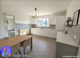 
                                                                                        Vente
                                                                                         Maison familiale 96 m² habitable + sous-sol 100 m²