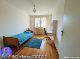 
                                                                                        Vente
                                                                                         Maison familiale 96 m² habitable + sous-sol 100 m²