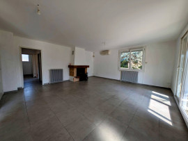 Vente
Maison familiale 96 m² habitable + sous-sol 100 m² aménageable