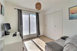 
                                                                                        Vente
                                                                                         Maison familiale à Floirac
