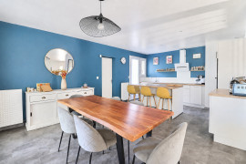 
                                                                                        Vente
                                                                                         Maison familiale à Floirac