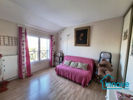 
                                                                                        Vente
                                                                                         Maison familiale avec 4 chambres + 2 mansardées