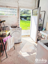 Vente
Maison familiale avec beau jardin paysagé