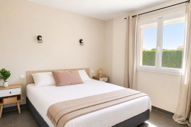 
                                                                                        Vente
                                                                                         Maison familiale avec dépendance