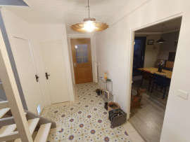 
                                                                                        Vente
                                                                                         Maison familiale avec jardin et garage