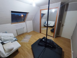 
                                                                                        Vente
                                                                                         Maison familiale avec jardin et garage