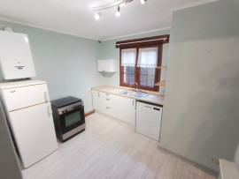 
                                                                                        Location
                                                                                         Maison familiale avec jardin et stationnement