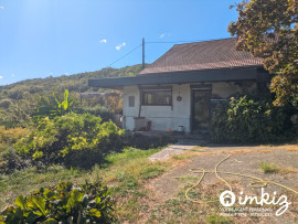 
                                                                                        Vente
                                                                                         Maison familiale avec piscine et vue d’exception