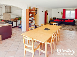 Vente
Maison familiale calme à proximité du centre ville