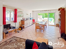 Vente
Maison familiale calme à proximité du centre ville