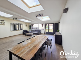 
                                                                                        Vente
                                                                                         Maison familiale centre ville Acheres