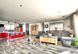 
                                                                                        Vente
                                                                                         Maison familiale contemporaine à Nuaillé-d’Aunis