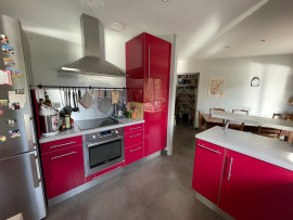 
                                                                                        Vente
                                                                                         MAISON FAMILIALE D'ARCHITECTE SUD REVERMONT 182 m²