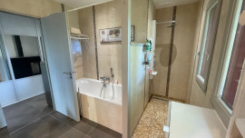 
                                                                                        Vente
                                                                                         MAISON FAMILIALE D'ARCHITECTE SUD REVERMONT 182 m²