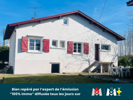 
                                                                                        Vente
                                                                                         Maison familiale de 120 m², Terrain de  740 m²