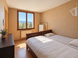 
                                                                                        Vente
                                                                                         MAISON FAMILIALE DE 140 M² AVEC 6 796 M² DE TERRAIN – ANNONAY, SECTEUR PARC DÉOMAS