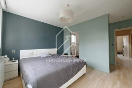 
                                                                                        Vente
                                                                                         Maison familiale de 170m² sur 532m² terrain à