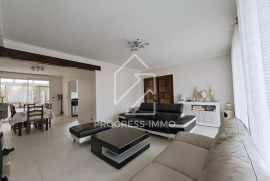 
                                                                                        Vente
                                                                                         Maison familiale de 170m² sur 532m² terrain à