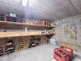 
                                                                                        Vente
                                                                                         Maison familiale de 173 m² – Monnaie