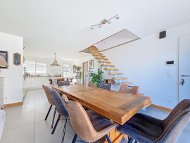 
                                                                                        Vente
                                                                                         Maison familiale de 173 m² – Monnaie