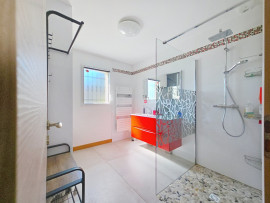 
                                                                                        Vente
                                                                                         Maison familiale de 173 m² – Monnaie