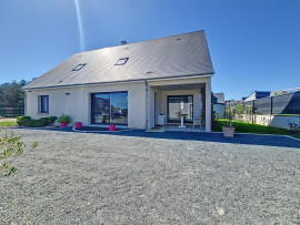 
                                                                                        Vente
                                                                                         Maison familiale de 173 m² – Monnaie