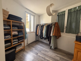 
                                                                                        Vente
                                                                                         MAISON FAMILIALE DE 260 M2 - 7 CHAMBRES, STUDIO ET GRANGE, terrain de 1270m2