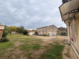 
                                                                                        Vente
                                                                                         MAISON FAMILIALE DE 260 M2 - 7 CHAMBRES, STUDIO ET GRANGE, terrain de 1270m2
